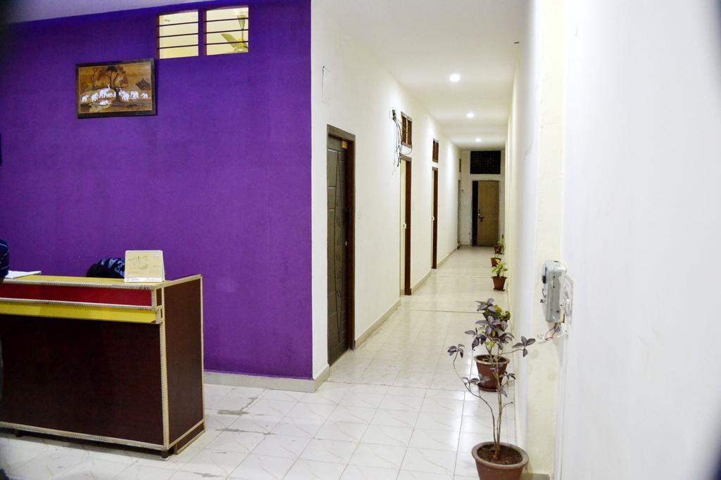 Hotel Galaxy Comforts Mysuru Zewnętrze zdjęcie